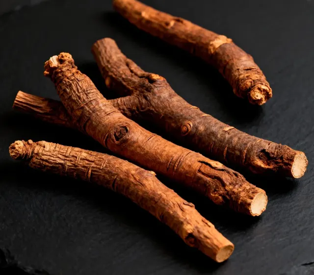 Tongkat Ali roots